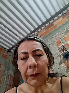 Snapshot of Mia-funny20 chatting on 26, 5, 2026 Mia-funny20 online show from 26, 5, 2026