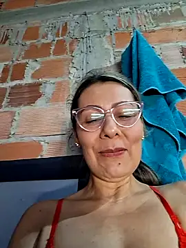 Snapshot of Mia-funny20 chatting on 11, 6, 2026 Mia-funny20 online show from 11, 6, 2026