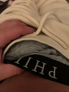 Bro4bro0040 online show from 16, 1, 2026