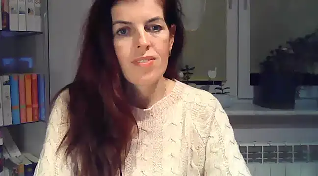 Snapshot of SophieLux82 chatting on 8, 1, 2025 SophieLux82 online show from 8, 1, 2025