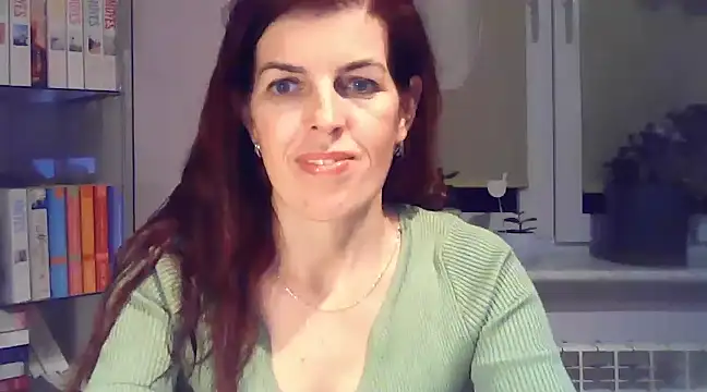 Snapshot of SophieLux82 chatting on 9, 1, 2025 SophieLux82 online show from 9, 1, 2025