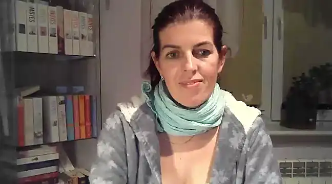 Snapshot of SophieLux82 chatting on 27, 1, 2025 SophieLux82 online show from 27, 1, 2025