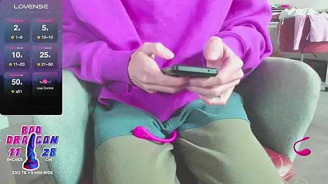 Snapshot of sexy_in_the_dark chatting on 2, 3, 2025 sexy in the dark online show from 2, 3, 2025