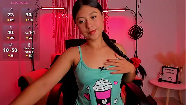 Snapshot of cloy_baby__ chatting on 14, 12, 2024 cloy baby online show from 14, 12, 2024