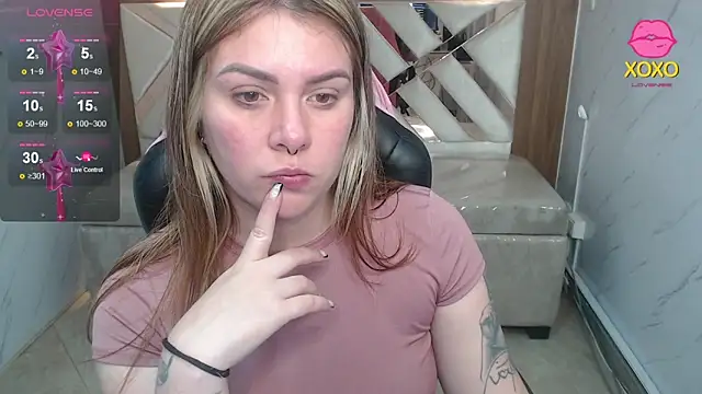 Snapshot of Paula_b_ chatting on 1, 5, 2026 Paula b online show from 1, 5, 2026