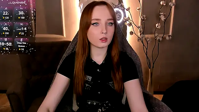 Emma Chery online show from 23, 11, 2025