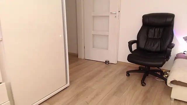 amberdoll4u online show from 17, 2, 2025