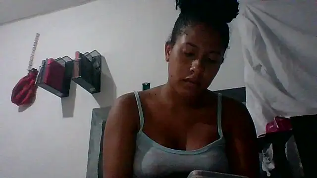 Snapshot of Kitra_New chatting on 24, 9, 2025 Kitra New online show from 24, 9, 2025