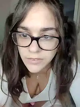 Snapshot of Miachan_LaGattinaVogliosa chatting on 14, 10, 2025 Miachan LaGattinaVogliosa online show from 14, 10, 2025