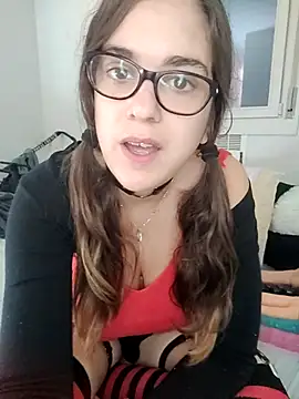 Snapshot of Miachan_LaGattinaVogliosa chatting on 15, 10, 2025 Miachan LaGattinaVogliosa online show from 15, 10, 2025