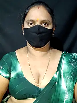 vintage-vibs online show from 2, 3, 2025