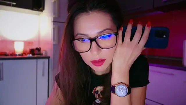 Snapshot of MissSmiley26 chatting on 4, 12, 2025 MissSmiley26 online show from 4, 12, 2025