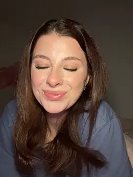 Mia-Minou online show from 11, 3, 2026