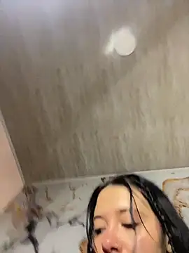 Isabella 21x online show from 10, 9, 2025