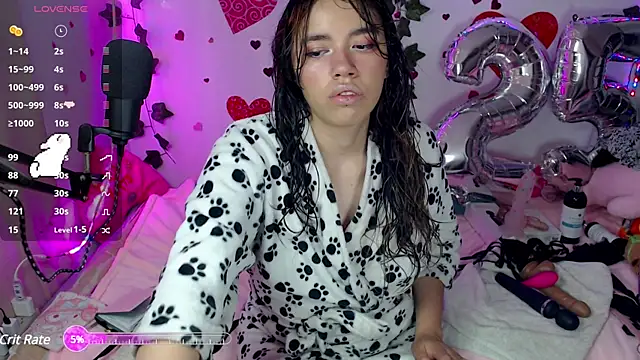 Snapshot of sophie_north chatting on 24, 2, 2025 sophie north online show from 24, 2, 2025