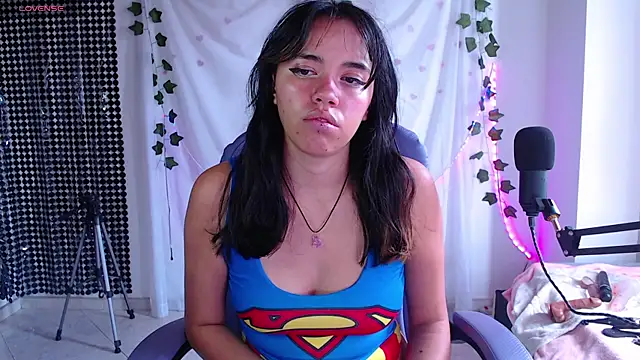 Snapshot of sophie_north chatting on 15, 9, 2025 sophie north online show from 15, 9, 2025