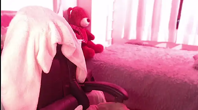 Beamber  online show from 4, 3, 2025