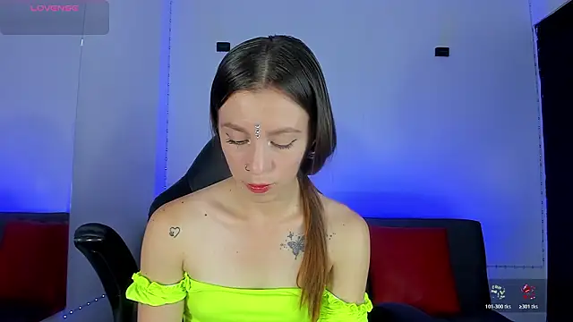 roxanne jones1 online show from 31, 1, 2026