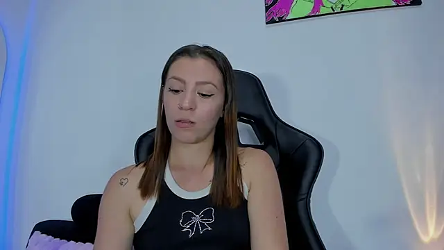 roxanne jones1 online show from 5, 6, 2026