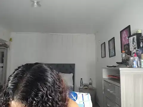 Corina hot online show from 26, 12, 2024