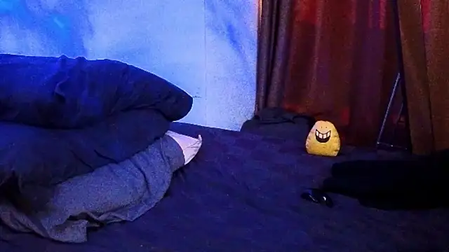 LuvNuk online show from 15, 1, 2025