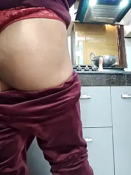 Manpreet kaur21 online show from 3, 12, 2024