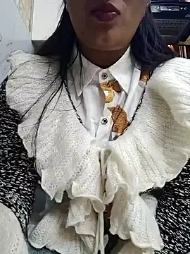 Manpreet kaur21 online show from 1, 1, 2025