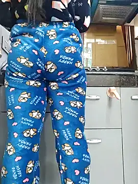 Manpreet kaur21 online show from 2, 1, 2025