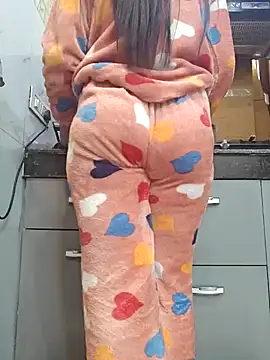 Manpreet kaur21 online show from 27, 1, 2025