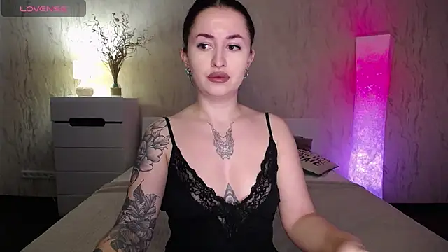 VioletCatt online show from 20, 3, 2025