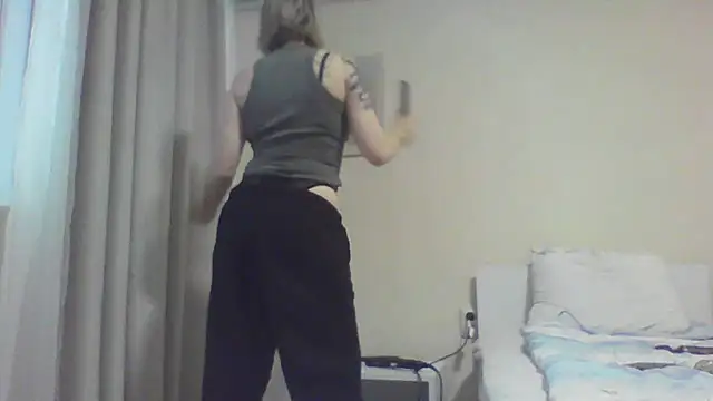 Snapshot of MySweetcum69 chatting on 6, 11, 2025 MySweetcum69 online show from 6, 11, 2025