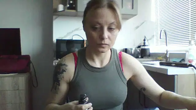 Snapshot of MySweetcum69 chatting on 15, 11, 2025 MySweetcum69 online show from 15, 11, 2025