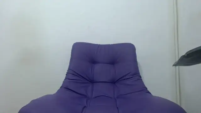 Snapshot of v_violeta chatting on 12, 3, 2025 v violeta online show from 12, 3, 2025