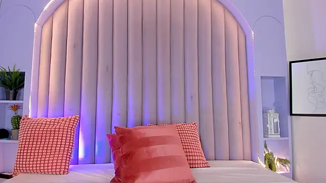 AmyPalmmer online show from 21, 11, 2025