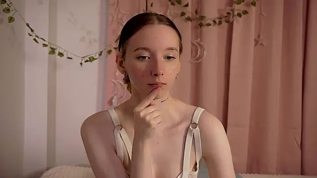 Snapshot of LimaLexxx chatting on 22, 9, 2025 LimaLexxx online show from 22, 9, 2025