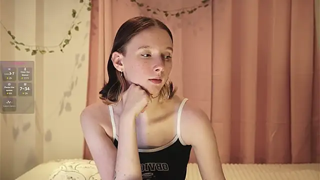 Snapshot of LimaLexxx chatting on 16, 11, 2025 LimaLexxx online show from 16, 11, 2025