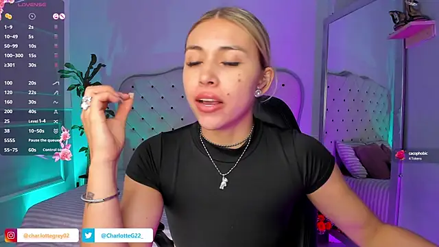 charlotte  grey online show from 16, 2, 2025