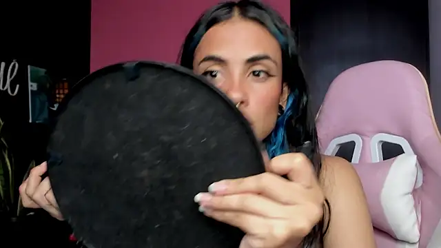 Juanadearco5 online show from 21, 11, 2025