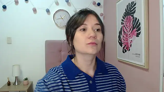 Snapshot of lanna_1878 chatting on 11, 9, 2025 lanna 1878 online show from 11, 9, 2025
