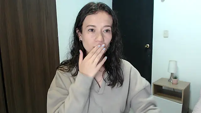 Snapshot of lanna_1878 chatting on 12, 9, 2025 lanna 1878 online show from 12, 9, 2025