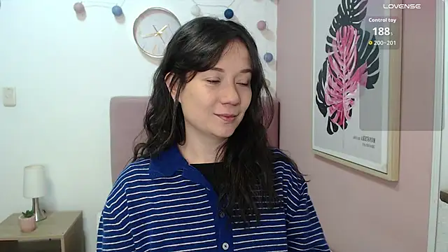 Snapshot of lanna_1878 chatting on 6, 10, 2025 lanna 1878 online show from 6, 10, 2025