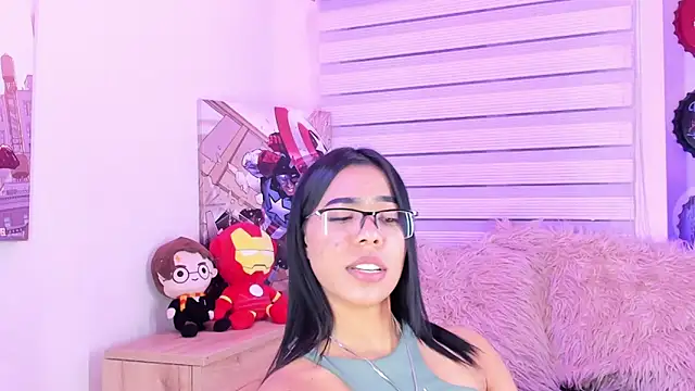 madelyn rose  online show from 15, 3, 2025