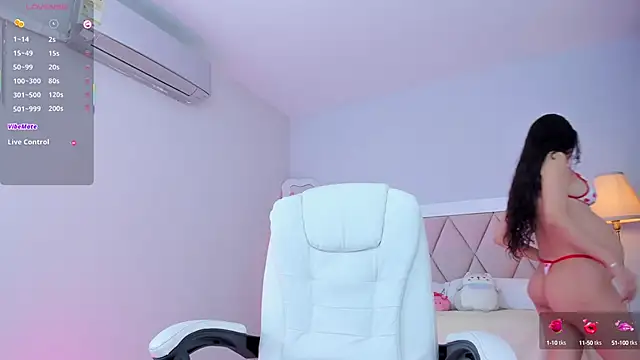 Snapshot of ania_sweet18 chatting on 24, 10, 2025 ania sweet18 online show from 24, 10, 2025