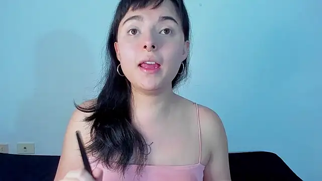 elizabethtaylorxxx online show from 9, 11, 2025