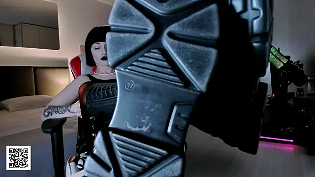  Goddess Misha  online show from 9, 11, 2025