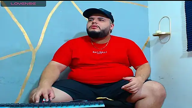 Snapshot of damian_chubby chatting on 7, 11, 2025 damian chubby online show from 7, 11, 2025