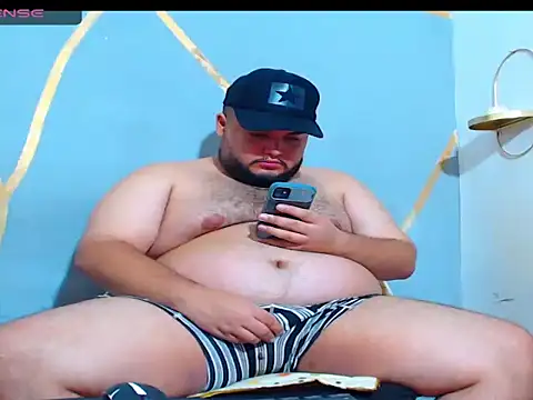 Snapshot of damian_chubby chatting on 20, 11, 2025 damian chubby online show from 20, 11, 2025