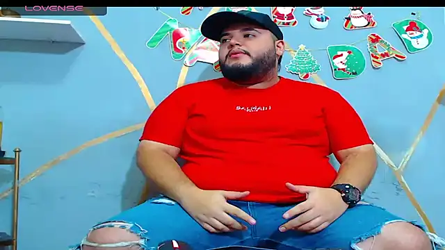 Snapshot of damian_chubby chatting on 29, 11, 2025 damian chubby online show from 29, 11, 2025