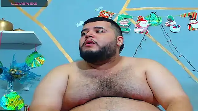 Snapshot of damian_chubby chatting on 16, 12, 2025 damian chubby online show from 16, 12, 2025