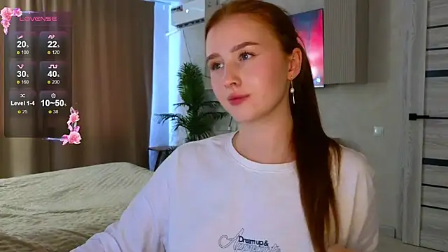 Snapshot of Meow_babe chatting on 18, 7, 2026 Meow babe online show from 18, 7, 2026